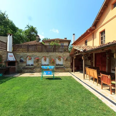 Semesterbostad Chamurkov Veliko Tărnovo